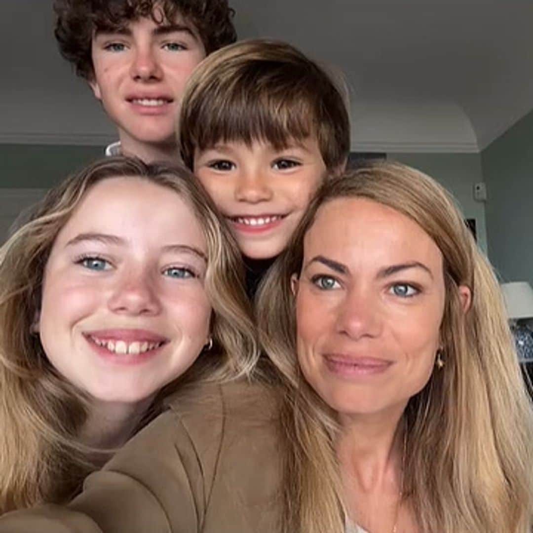 Cari Lapique y Carla Goyanes se refugian en la familia en su primera Semana Santa sin Caritina y Carlos Goyanes 