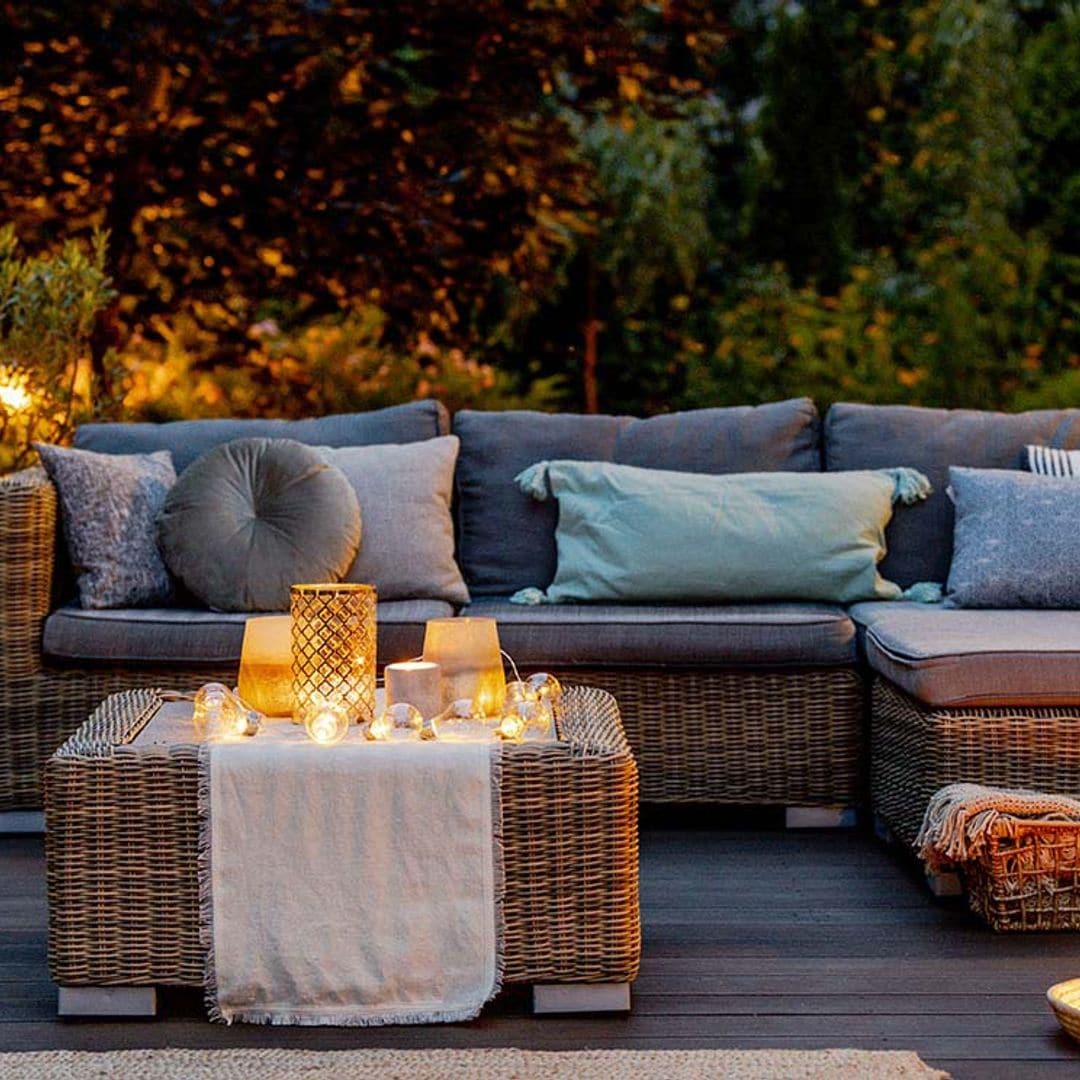 Estas son las mejores plantas para perfumar tu jardín por las noches