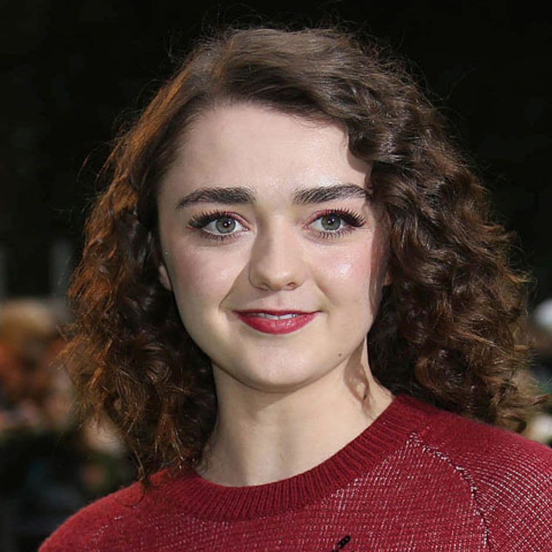 Maisie Williams sigue los pasos de Sophie Turner con un tatuaje en honor a 'Juego de Tronos'