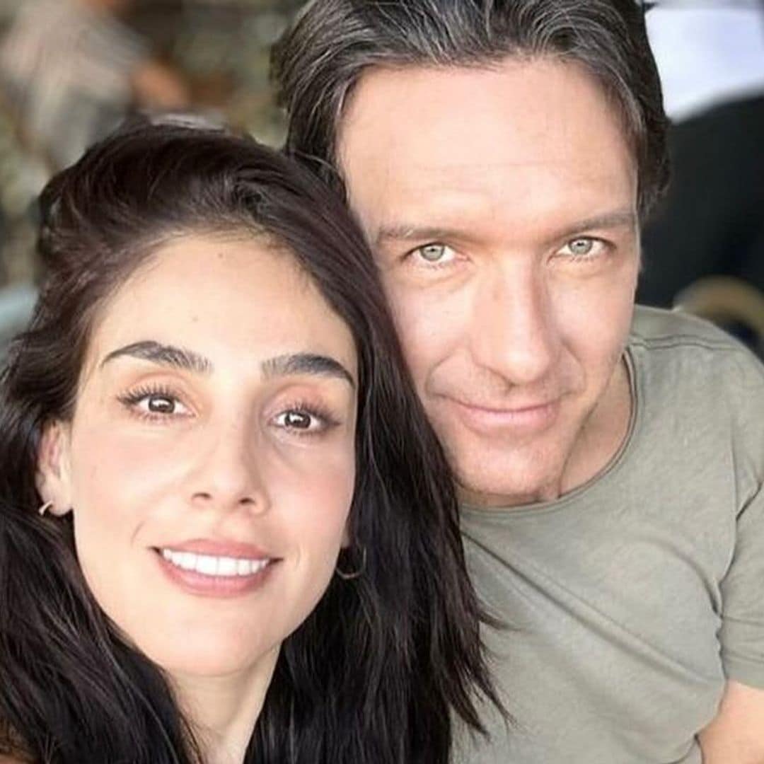 Con amorosos mensajes, Sandra Echeverría y Leonardo de Lozanne celebran su reconciliación