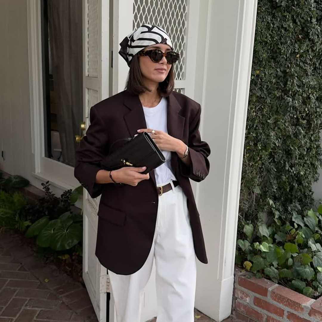 1 única camiseta blanca de Zara para crear 3 looks que te salvarán el verano