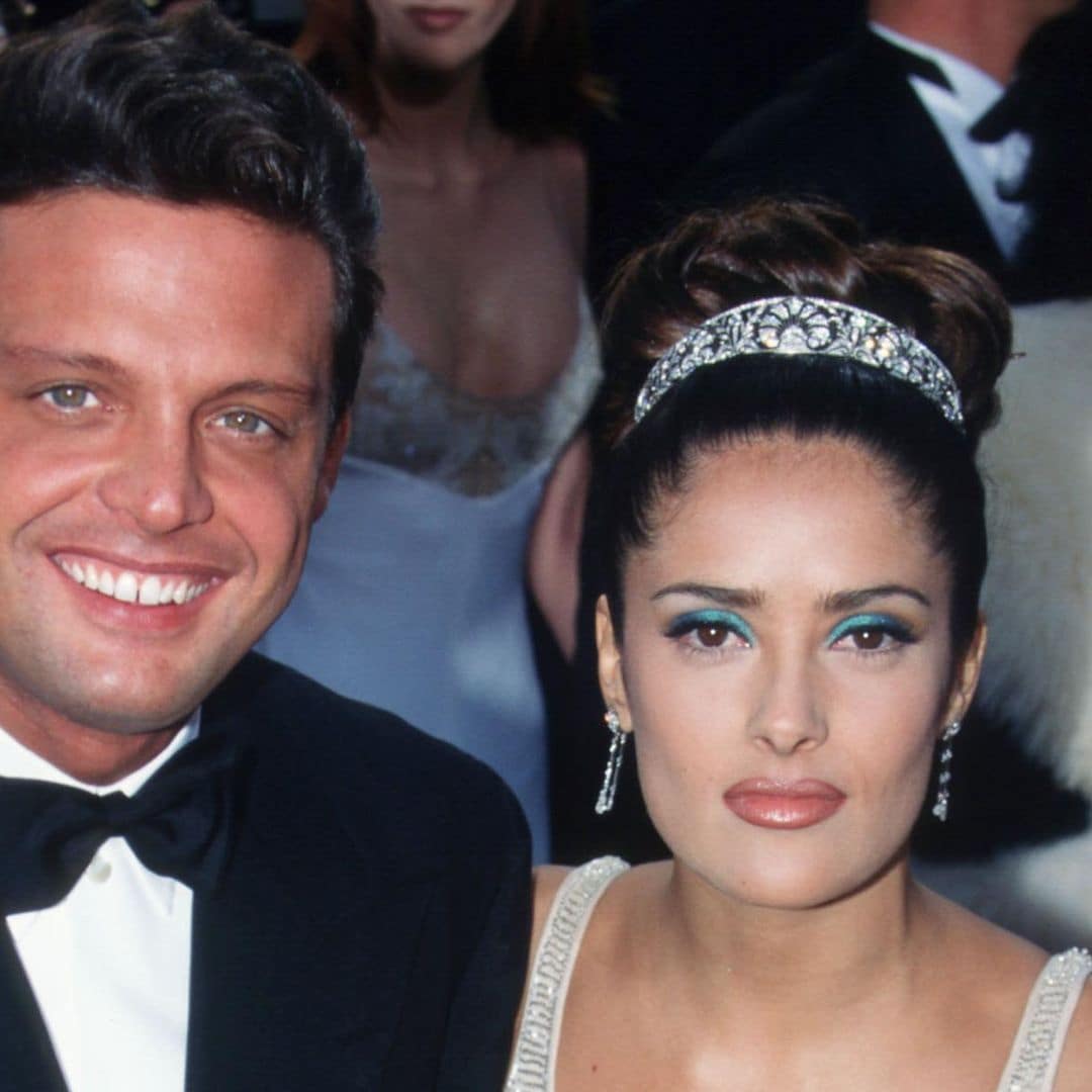 Salma Hayek y Luis Miguel desfilaron en la alfombra roja de los Oscar ¡hace 25 años!