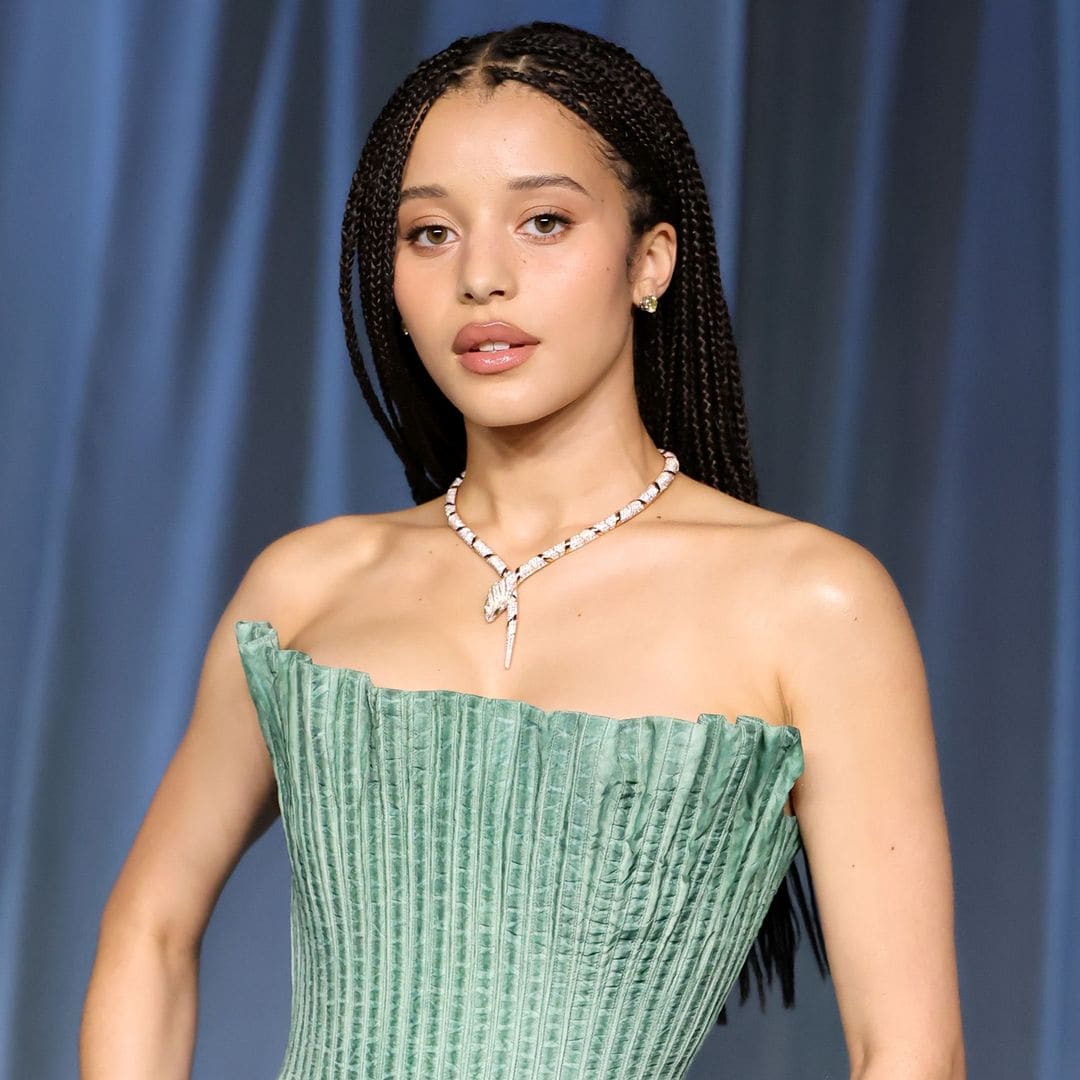 Chase Infiniti, la actriz revelación de ‘Una batalla tras otra’ junto a Leonardo DiCaprio, se convierte en la nueva musa de la moda francesa