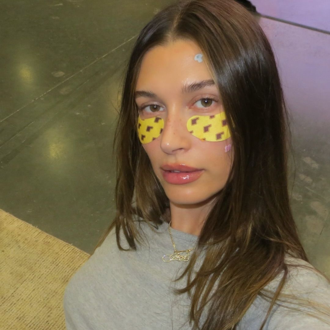 La colaboración entre Hailey y Justin busca crear una rutina perfecta para el pre-festival.