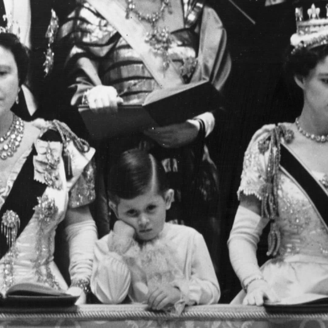Las dos veces que Carlos III perdió a su madre
