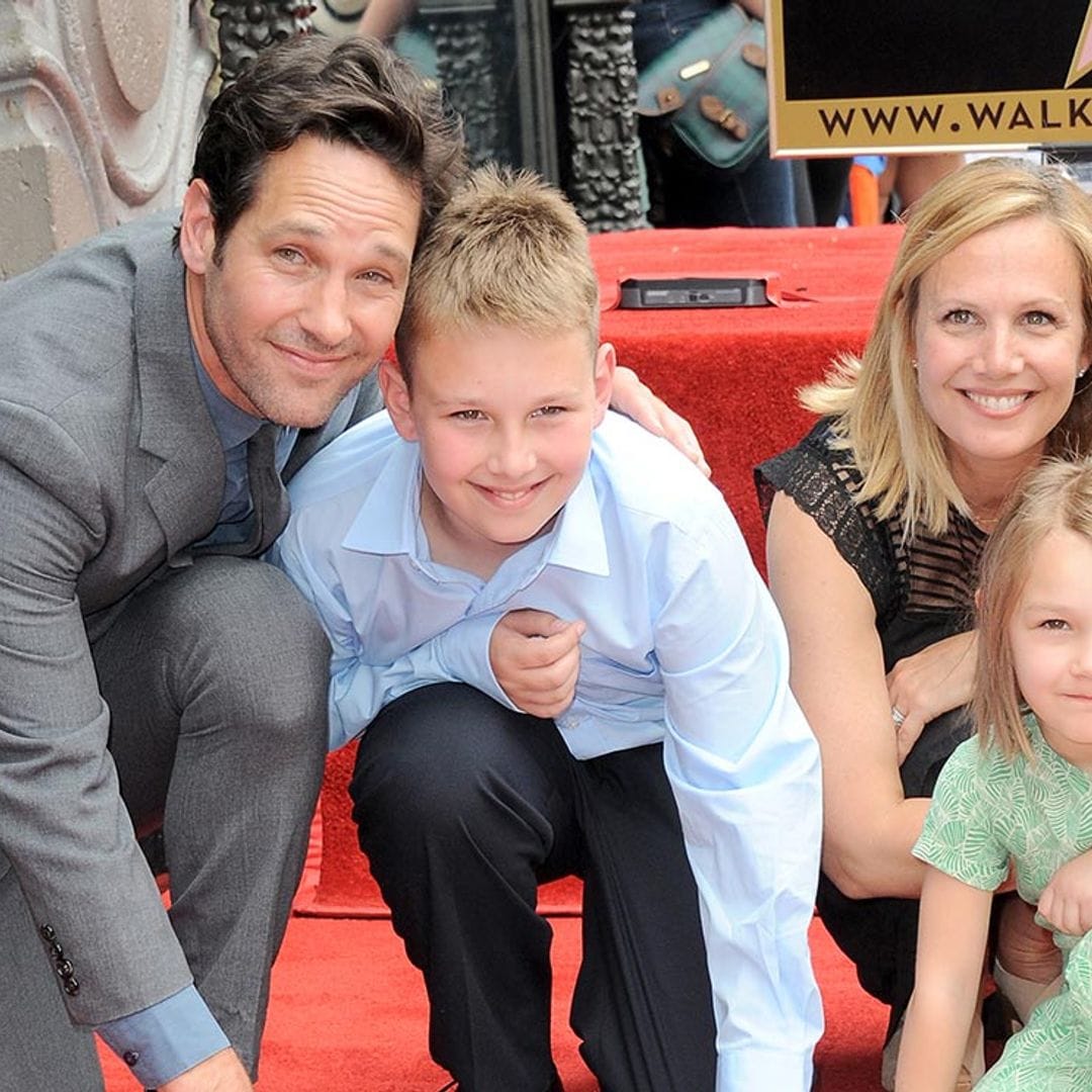 Casado, con 52 años y dos hijos adolescentes, así es Paul Rudd, el hombre más sexy del planeta