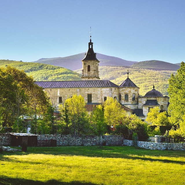 MONASTERIO DE SANTA MARÍA DE EL PAULAR