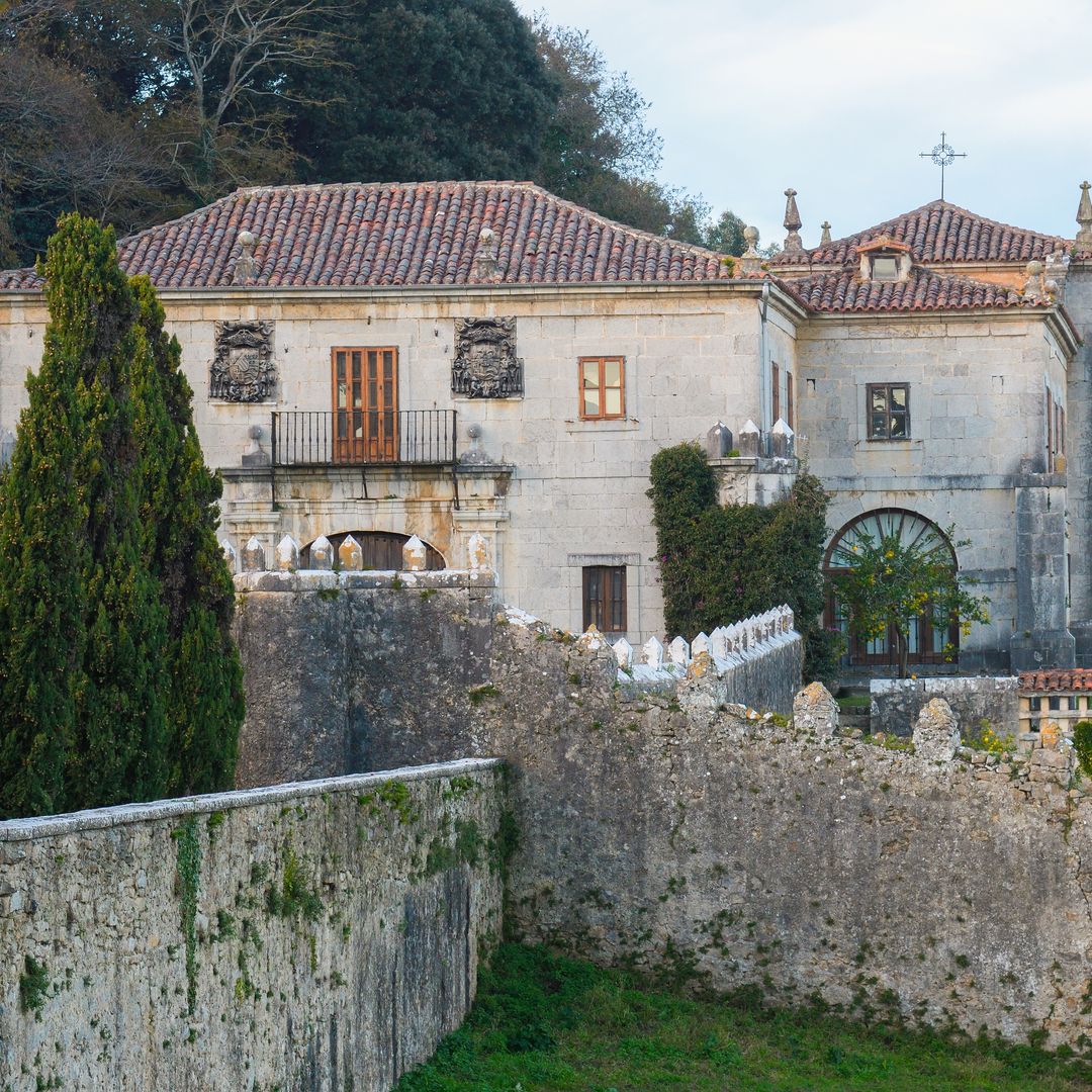 Palacio de los Condes de Isla-Fernández, Cantabria