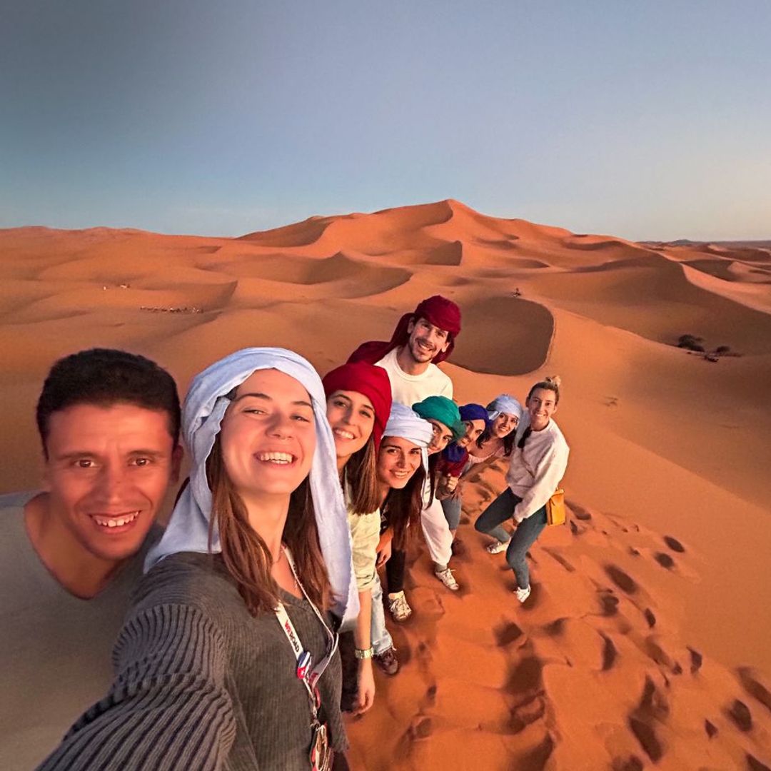 Escapadas en grupo con desconocidos: así es la nueva forma de viajar que ha llegado para quedarse