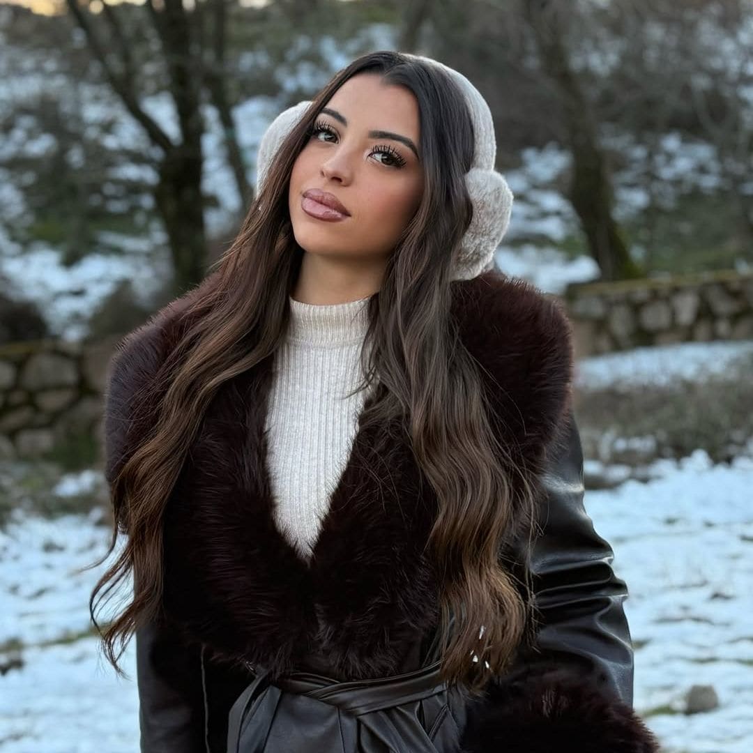 Así es Lorena Ramiro, la influencer con la que se relaciona a Can Yaman: del atletismo al Ejército