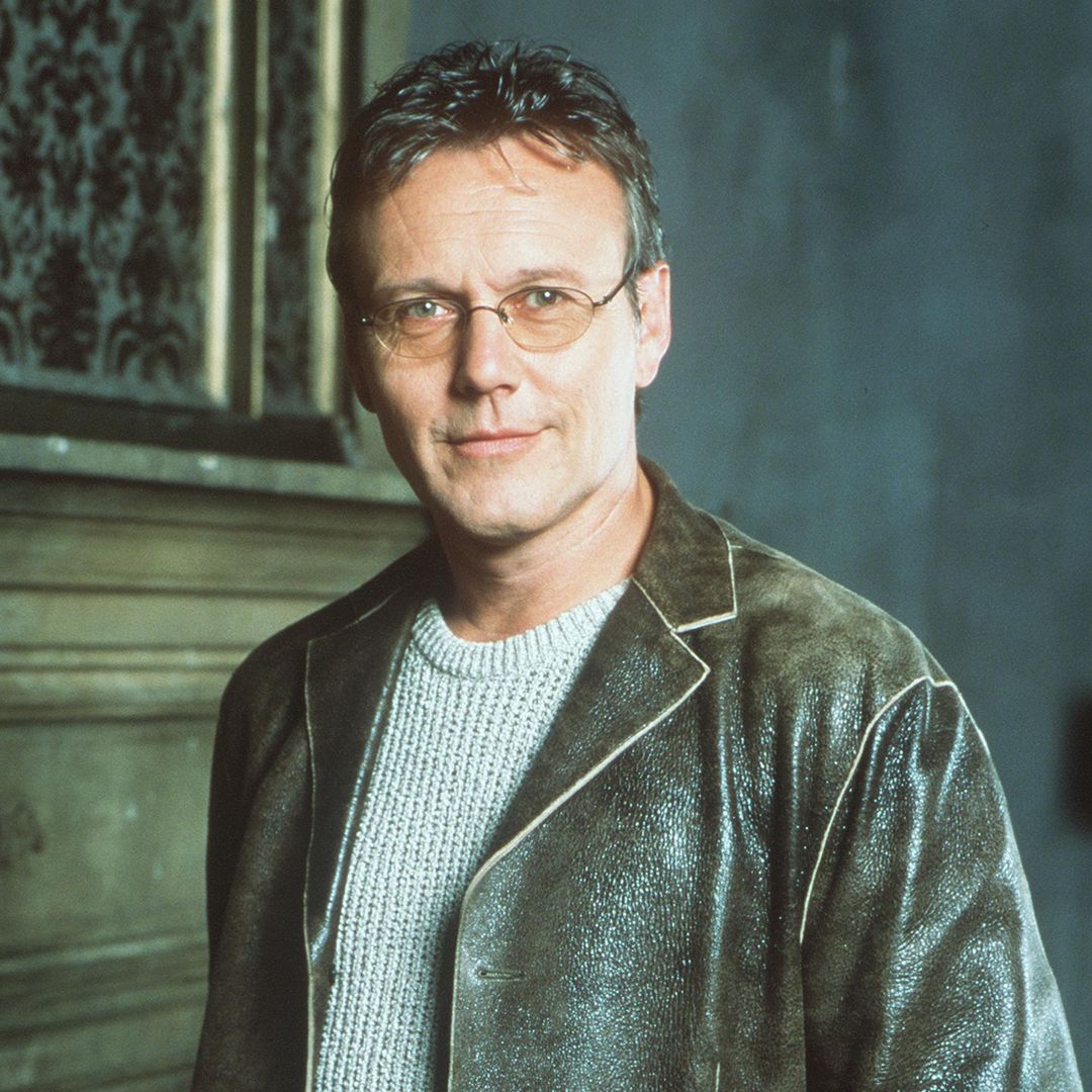 Conmoción por la muerte de Anthony Head, actor de 'Buffy Cazavampiros' y 'Ted Lasso', a los 72 años