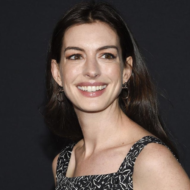 anne hathaway