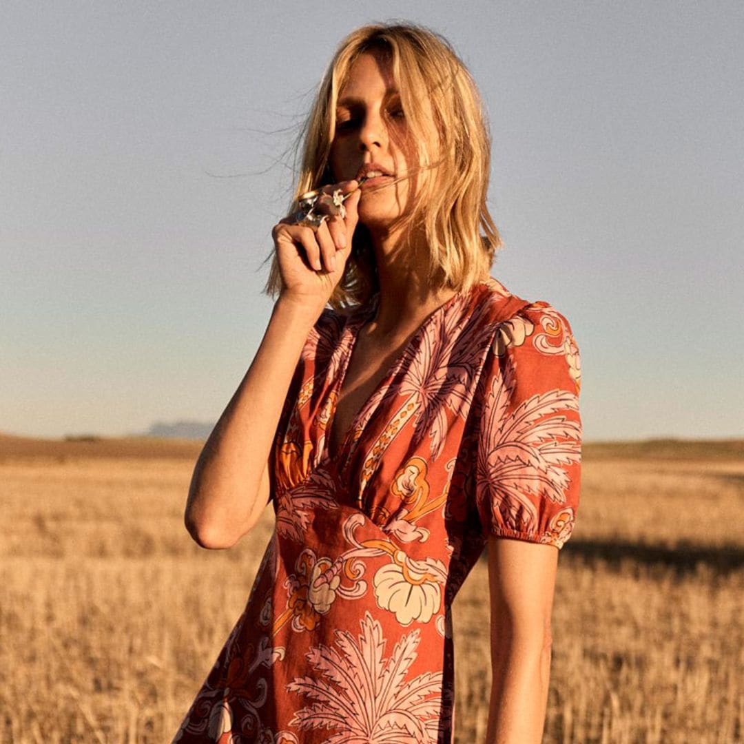 Los 3 vestidos de tendencia que necesitas este verano según Zara (y que ya puedes estrenar con botas)