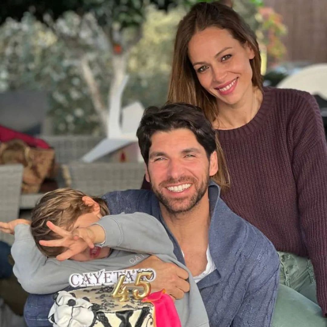 Eva González y su hijo sorprenden a Cayetano Rivera casi un mes después de su cumpleaños