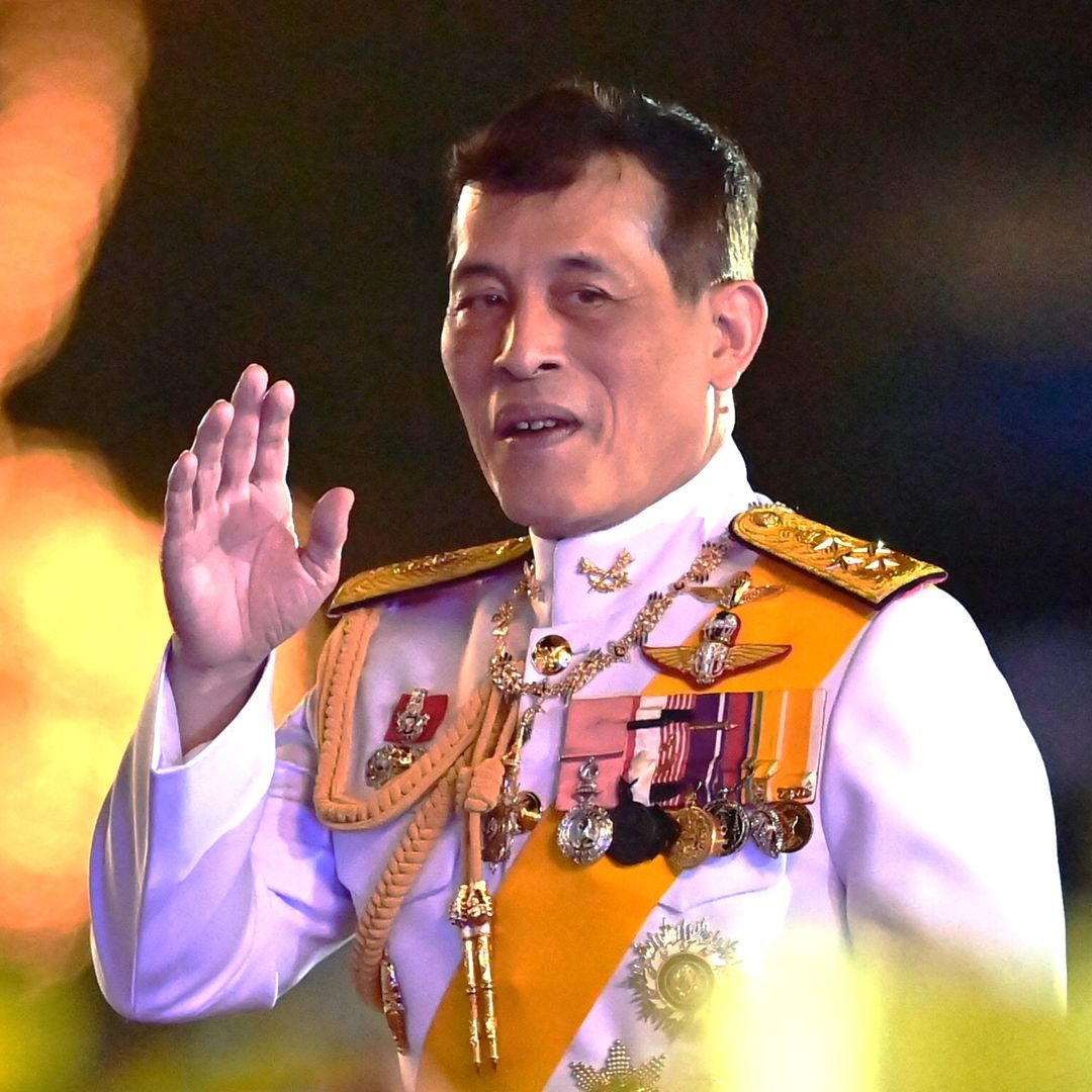 Rama X de Tailandia cumple 74 años: el rey que desafió a la tradición y sigue generando polémica