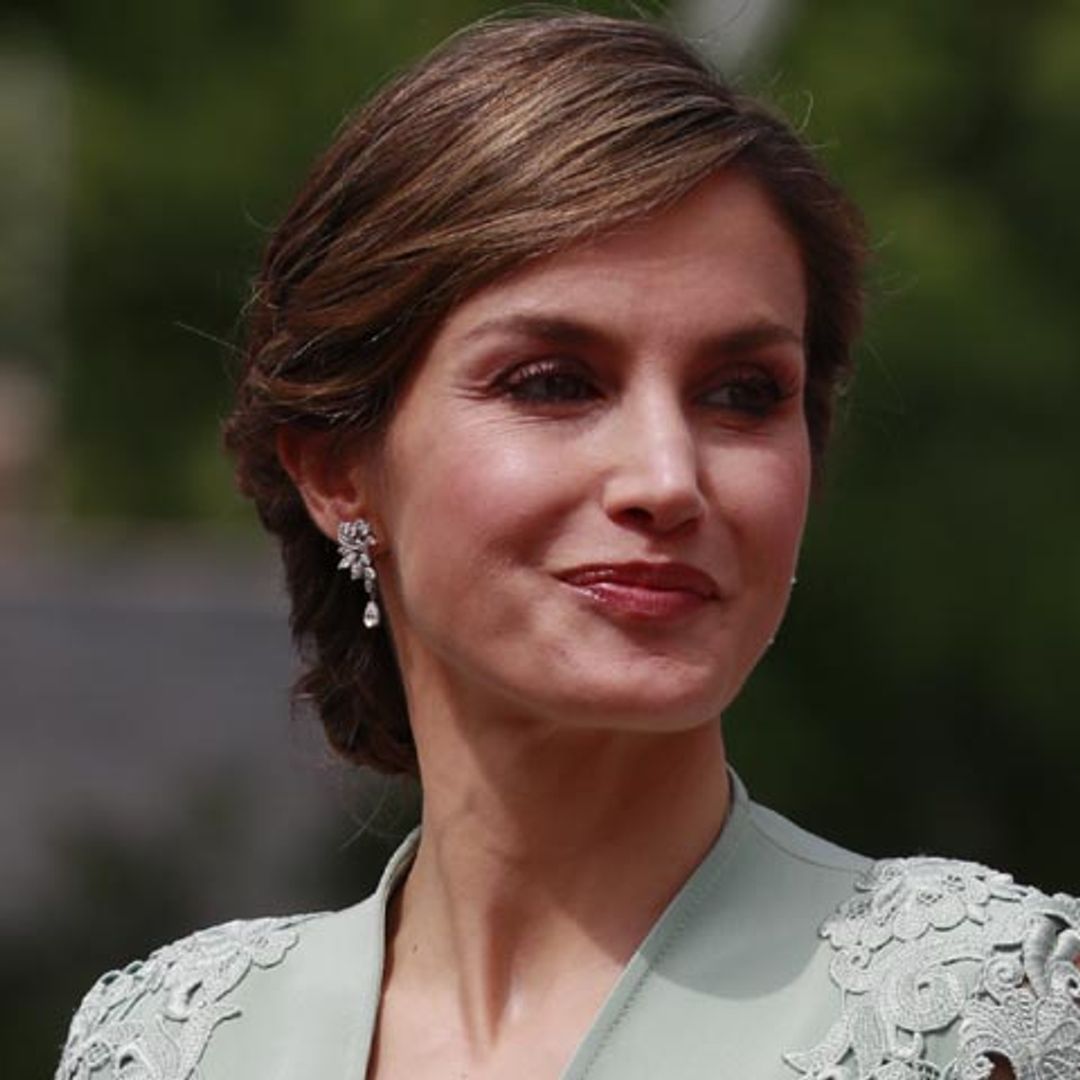 La reina Letizia, un mismo estilo en las comuniones de sus hijas