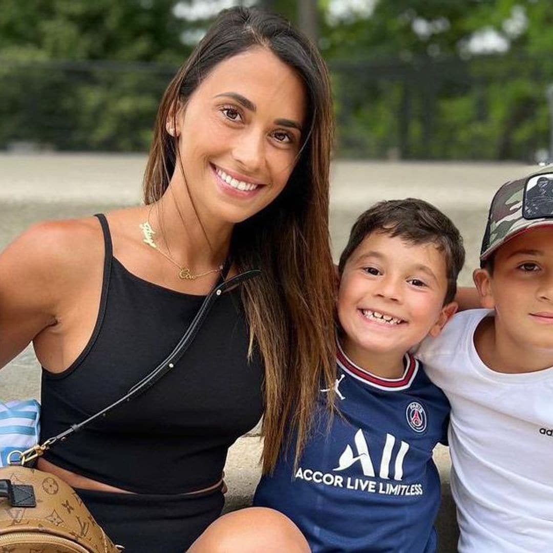 Antonela Roccuzzo y sus hijos viven sus días más felices en Disney