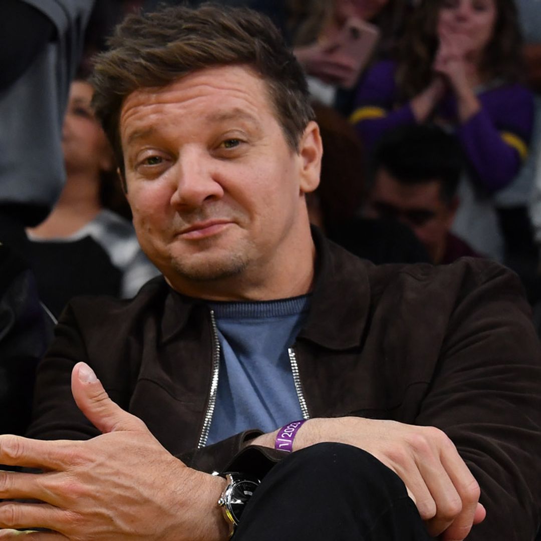 Jeremy Renner reaparece muy recuperado tras su gravísimo accidente
