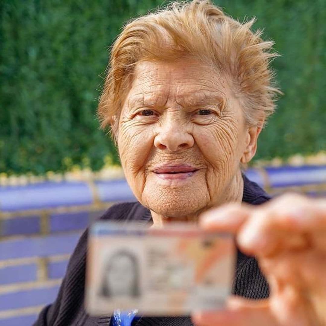 La Unión Europea pone fin a los DNI sin caducidad y obliga a los mayores de 70 años a renovarlo