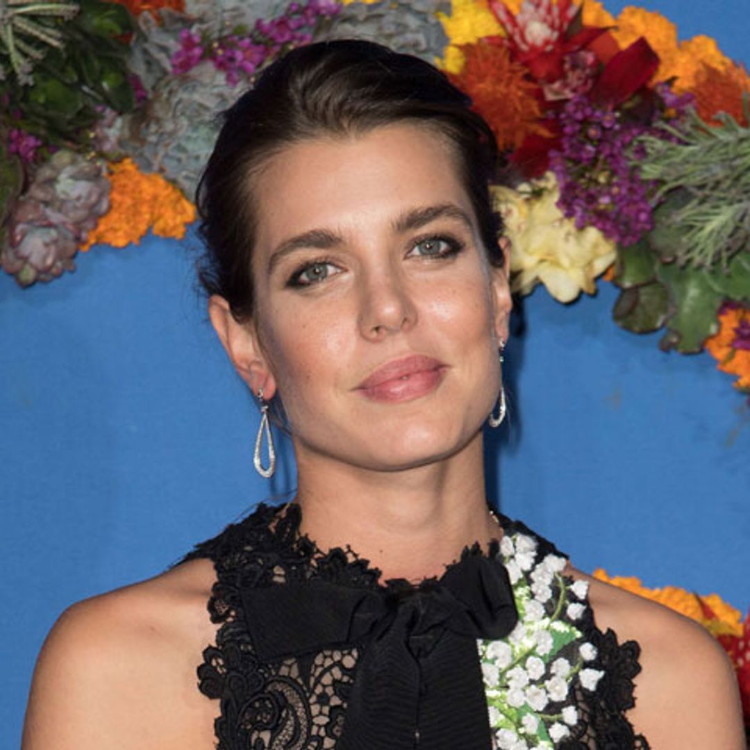En ¡HOLA!, Carlota Casiraghi vuelve a Mónaco tras aclarar su relación con Dimitri Rassam