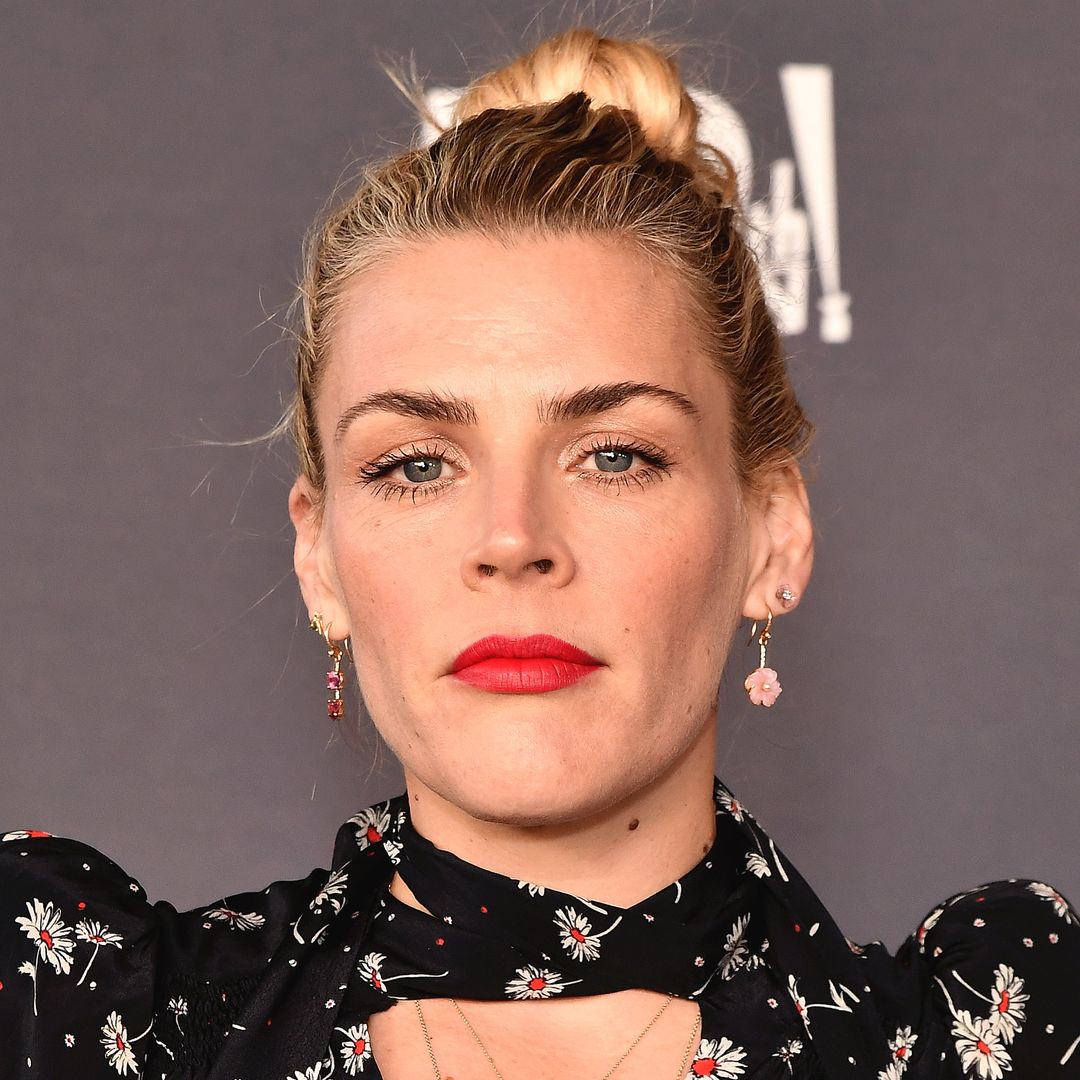 Busy Phillipps, de 'Dawson crece', revela que le diagnosticaron un tumor cerebral poco después de la muerte de su compañero James van der Beek