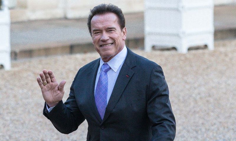 El actor Arnold Schwarzenegger, operado de urgencia del corazón