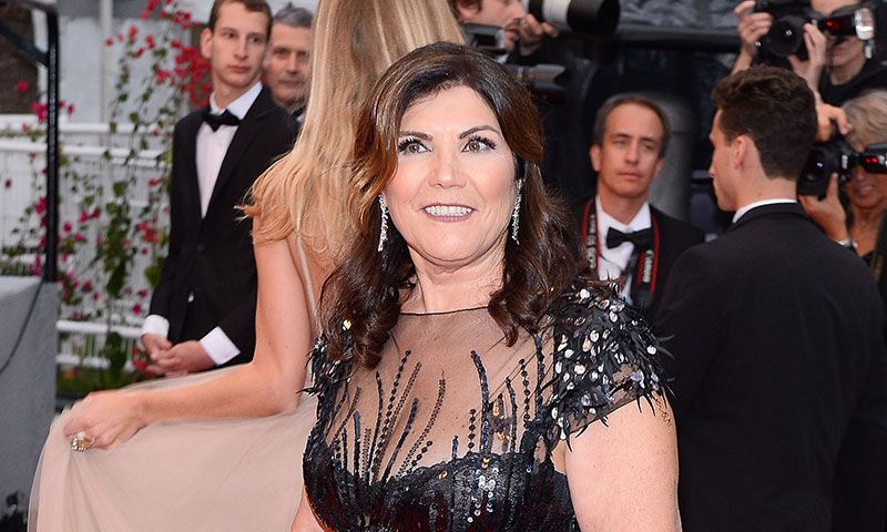La madre de Cristiano Ronaldo desfila por sorpresa en la alfombra roja de Cannes