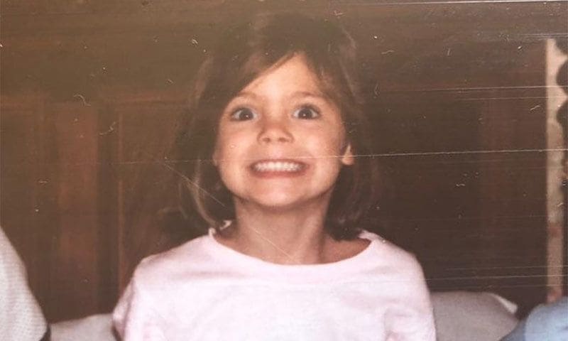 Esta adorable niña se ha convertido en una de las actrices españolas más conocidas, ¿la reconoces?