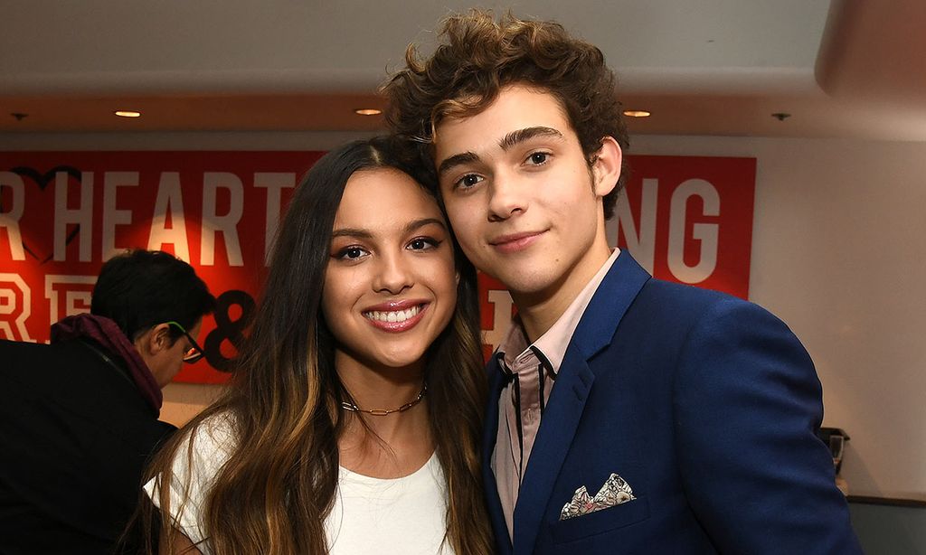 ¿Nuevo triángulo amoroso de Disney? Las idas y venidas de Sabrina Carpenter, Olivia Rodrigo y Joshua Bassett