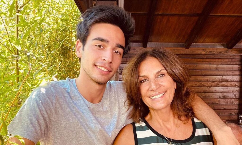 El hijo de Pastora Vega e Imanol Arias recibe una visita muy especial en el rodaje de 'El Internado: Las cumbres'