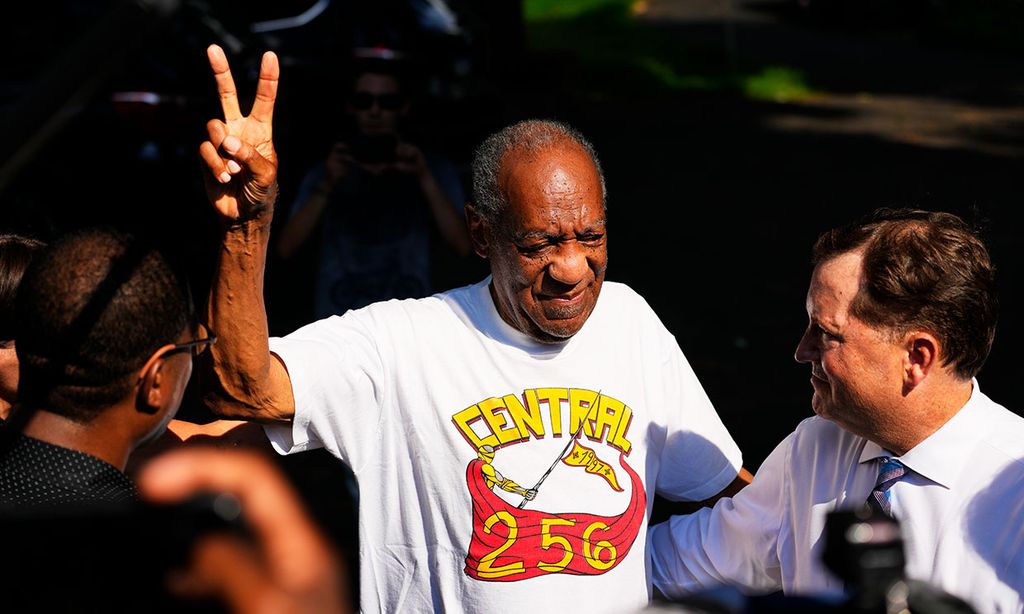 Bill Cosby sale de la cárcel después de ser anulada su condena