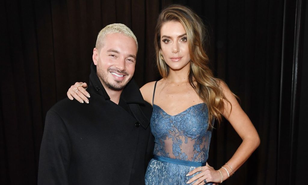 J Balvin y Valentina Ferrer confirman que han sido padres compartiendo la primera foto de su bebé