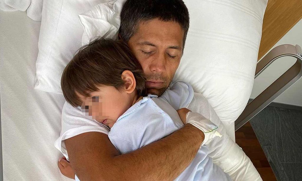 Miguel se convierte en el mejor enfermero de Fernando Verdasco en su 'duro camino' tras operarse