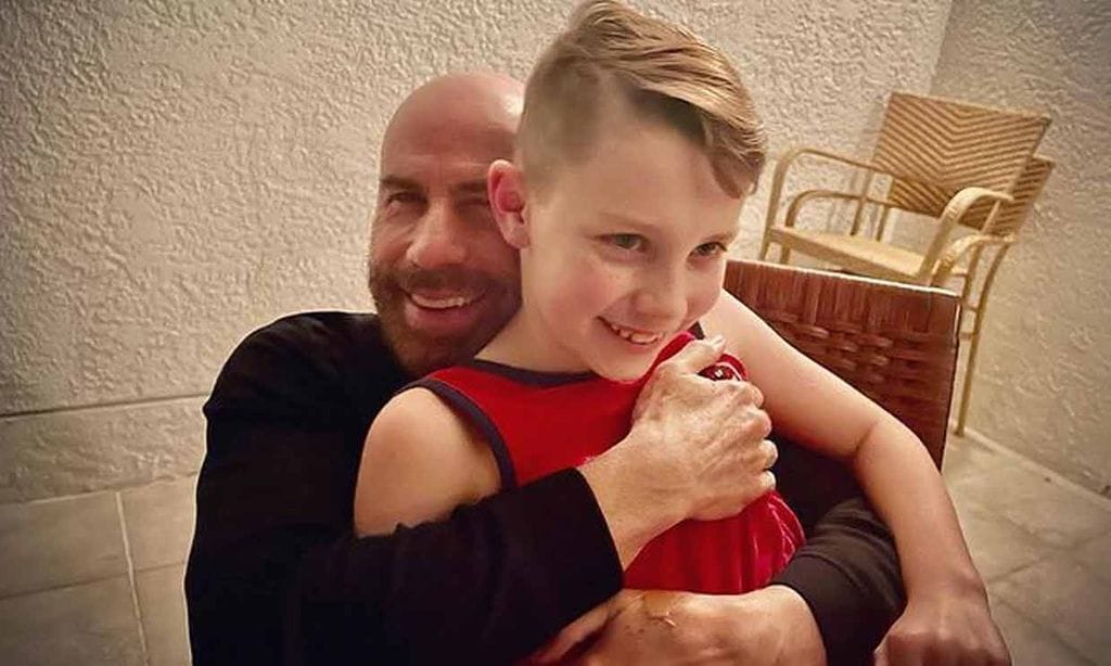 La reflexión de John Travolta ante el miedo de su hijo a perderlo a él también