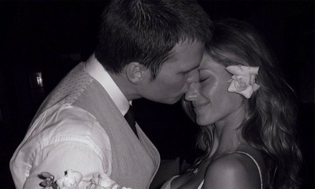 Tom Brady y Gisele Bündchen, compenetrados y superándose en romanticismo por su 13º aniversario