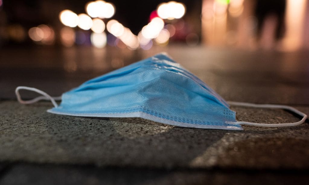 El fin de las mascarillas 700 días después: ¿dónde será aún obligatorio llevarla?