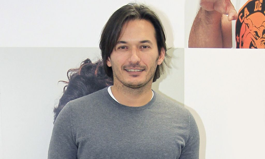 Hablamos con Alberto Caballero del regreso de 'La que se avecina' y su próxima paternidad con Miren Ibarguren