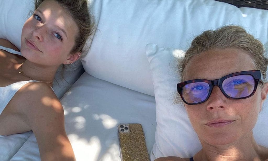 ¡Cómo ha crecido! Apple, la hija de Gwyneth Paltrow que acaba de cumplir 18 y es idéntica a su madre
