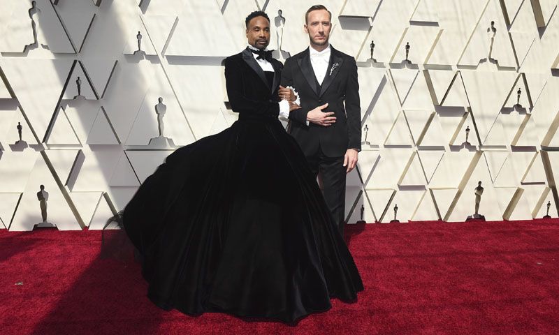 Extravagancia en la alfombra roja: los 'looks' masculinos que más han sorprendido
