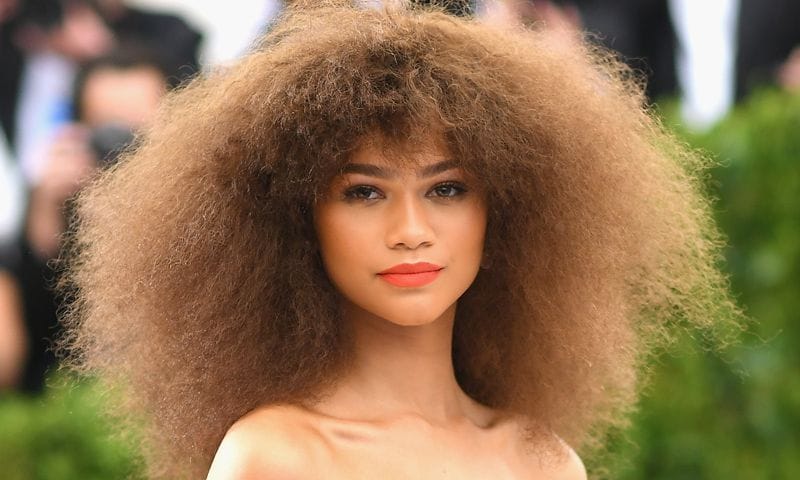 Presumir de melena 'afro' es muy fácil, si sigues estos consejos