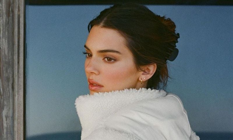 'Contouring arco iris': la técnica de maquillaje viral que adorarían las Kardashian