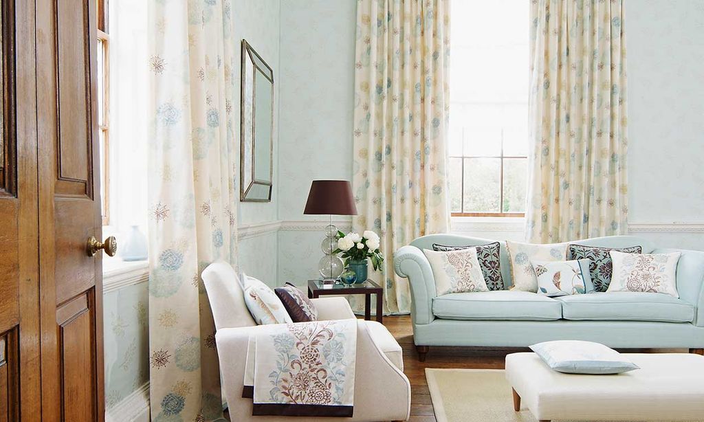 Cortinas lisas, estampadas... Lo último en cortinas para vestir tus ventanas este verano