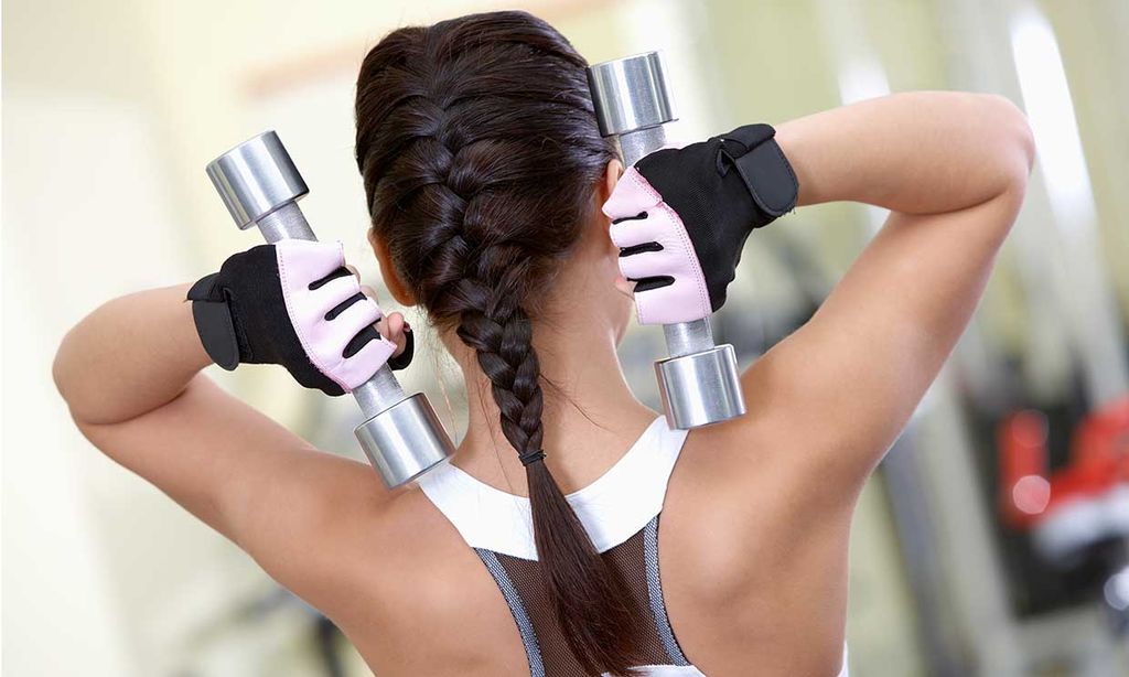 ¿Te atreves a entrenar con mancuernas? Todo lo que debes saber para conseguir tus objetivos