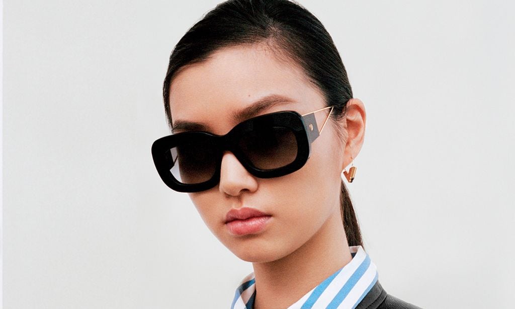 Los 6 accesorios de Louis Vuitton que transforman un 'look' básico en tendencia