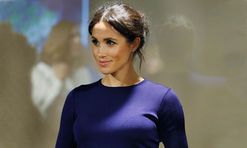 La curiosa falda efecto '3D' con la que Meghan Markle se despide de Oceanía