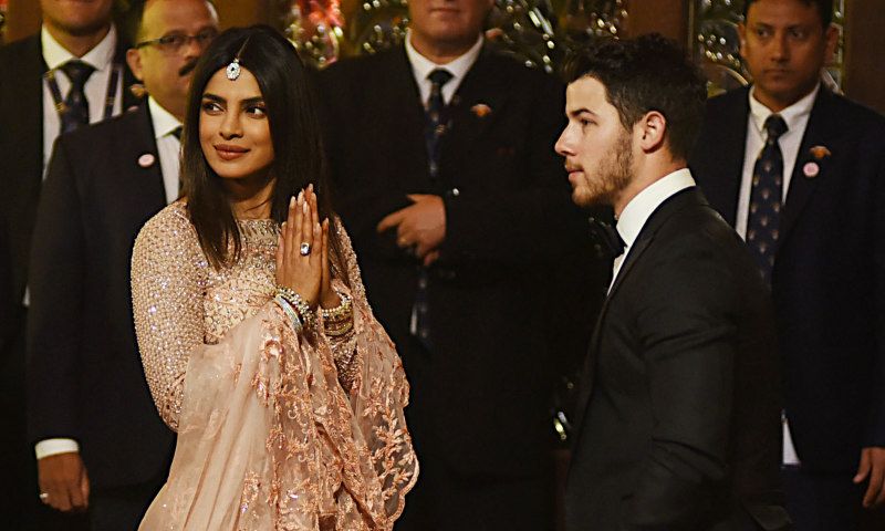 Priyanka Chopra, una invitada perfecta convertida en diosa hindú