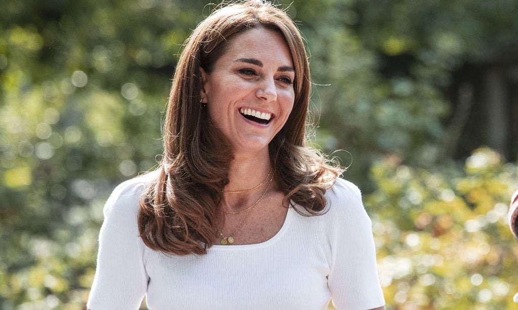 El cambio de estilo de Kate continúa: más rubia y más juvenil gracias al 'made in Spain'