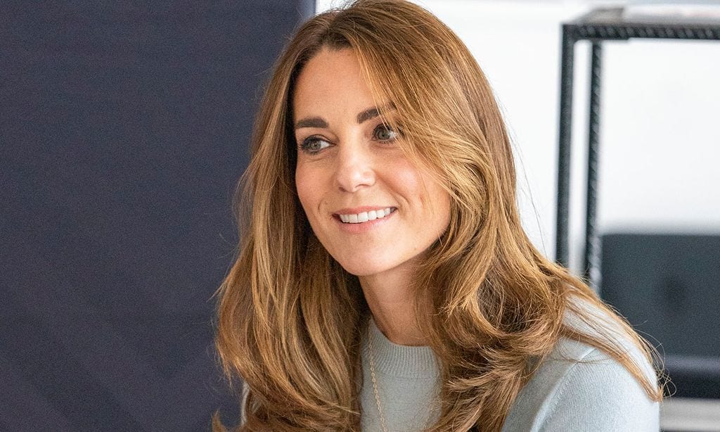 Kate Middleton amplía su armario 'working' con el traje que permite ahorrar en ropa