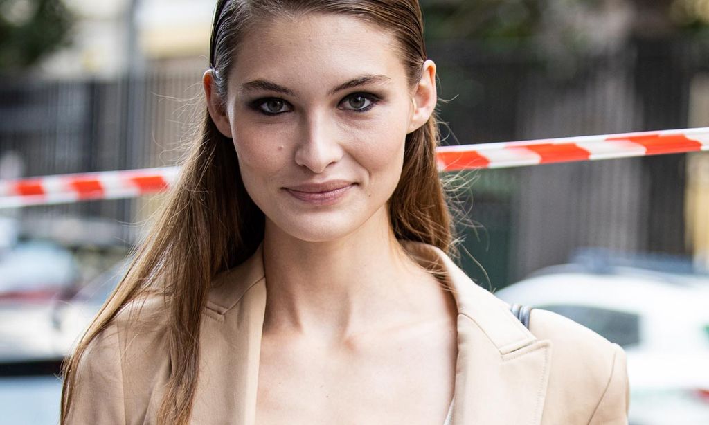 El dulce posado de la modelo Grace Elizabeth con su bebé: 'Mi corazón te pertenece'