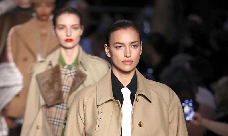 burberry director creativo mujer